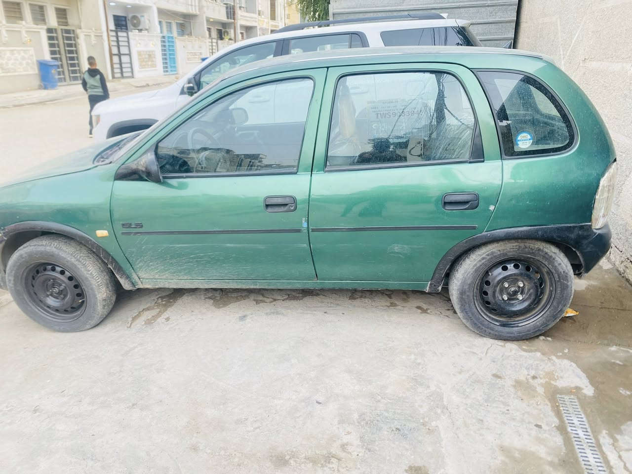 اوبل فيته اتو ماتبك ٣٠ بي مجال. مستعجل ع بيعه ***********
