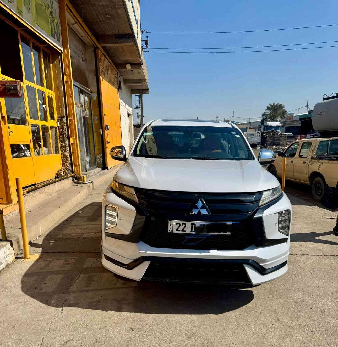 السلام عليكم
باجيرو سبورت الكت الرياضي 2020 خليجي
محرك 6 سلند 3000 كير 8 نمر 
ماشيه 120 قابله للزياده 
سنويه ل27 بسمي جاهزه السيارة رقم اربيل دولي 
فتحه بصمه ابواب بصمه تشغيل
داخل جلد  مري شفط 
7 راكب 
انضمه قياده 2 ويل و 4 ويل وجبلي وثلج وطين
شاشه اندوريد
حساسات امامي خلفي اشاري مري
نضام نزول منحدرات 
مكانها كركوك

السعر 215  

‏‪***********
***********
