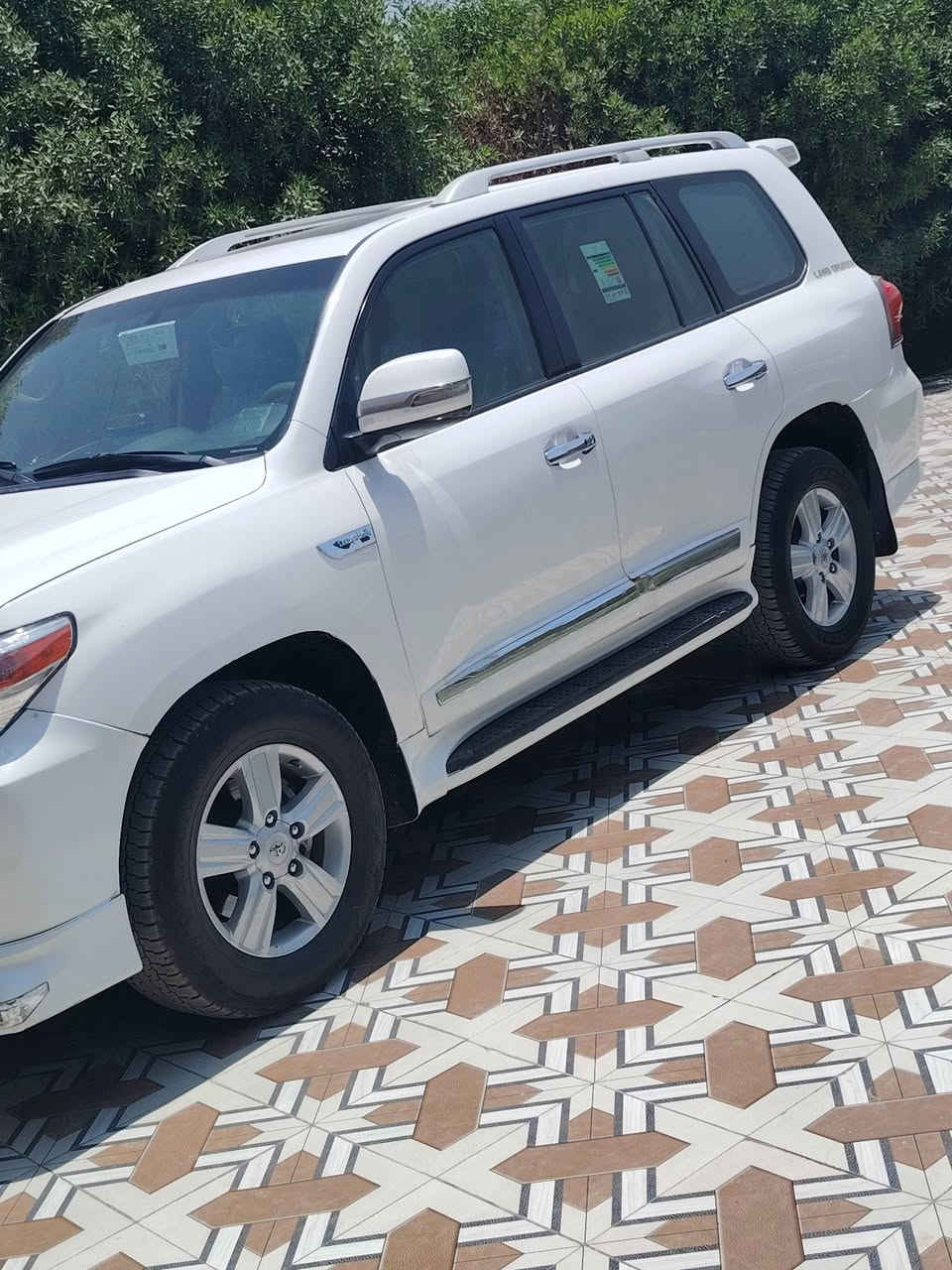 لاندكروز للبيع موديل 2008 بيه اربع قطع صبغ مكان بابل السعر 240وبيه مجال***********
