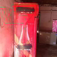 موجود براد للبيع كلشي ما بيه يشتغل ويبرد عوزه بس كنديسر  اليريد يشتريه...