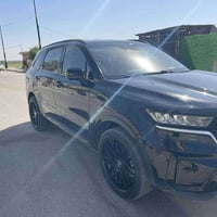 سورنتو 2023 ماشيه 72 الف محرك 2500  كامل مواصفات عدا بنوراما  تو ويل ا...