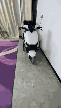 🚲 المواصفات:
• 🔋 6 بطاريات –
 • 🔐 بصمة تشغيل + كارت تشغيل ذكي
 • 🛑 قاطع دورة
 • 🅿️ نظام بارك
نضام الرجوع الى الخلف{R}
 
 • 🚨 دبل إشارة
 • 🔒 قفل إنذار مانع سرقة+نضام حمايه قوي
 • ⚙️ 4سرعات

📏 الأداء:
 • تمشي تقريبًا 70كم بالشحنة الواحدة
 • السرعة تقرأ 85
 

✅ الدراجة بحالة جيدة جدًا
📍 العنوان: بغداد
***********
