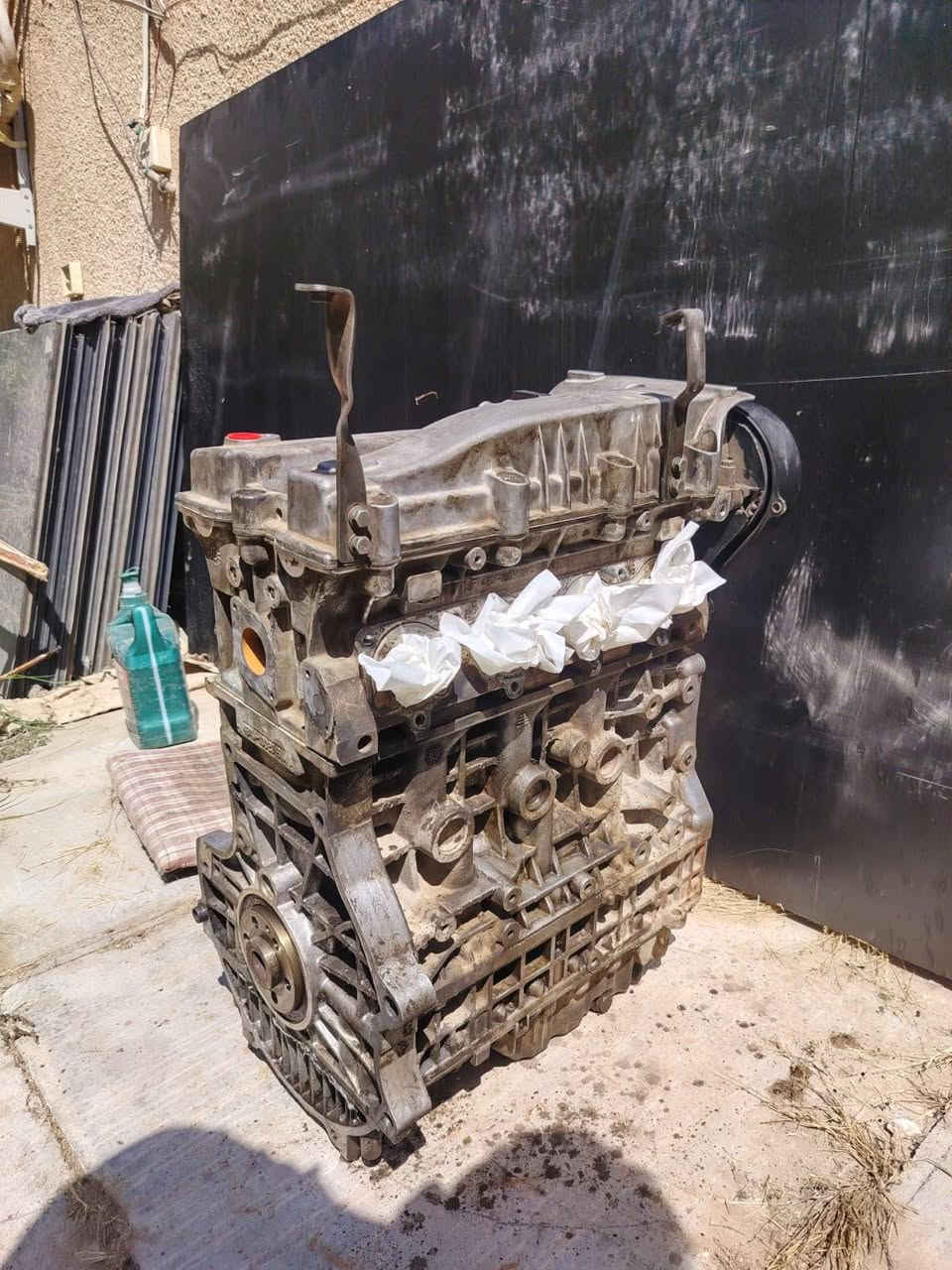 مكينة تيكو 2000 كير ميكانيكي للبيع مالسيارتي المكينة مابيها لا تبخير لا تنقيص دهن ولا نضوح
معلومة المكينة مفتوحة كور بسبب واحد من البلكات نكسر بسبب أهل الادامة. 
السعر 450 الف
مكان بغداد
رقم ***********
