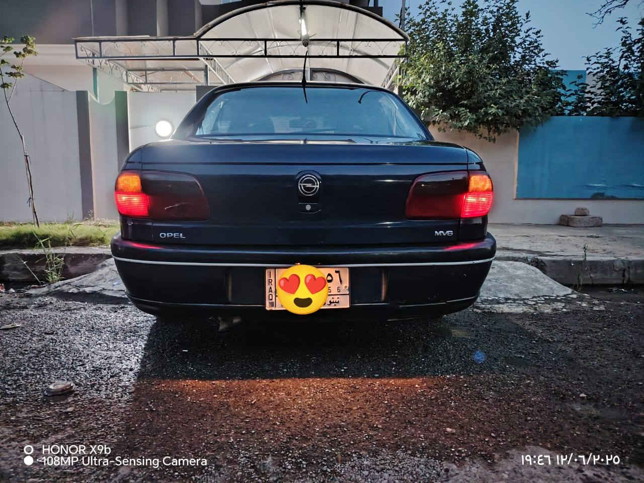 فول اوتوماتيك رقم نينوى الماني سنويه لغاية 28 كابون بانزين بيها محرك 6سلندر بلادي كير اوتوماتيك تبريد قطعتين كشنات كهرب وهيتر بنفس الوقت مرايات هيتر وكهرب ويل كب داخل صاج شرط التحويل السعر 40 *********** او ***********
