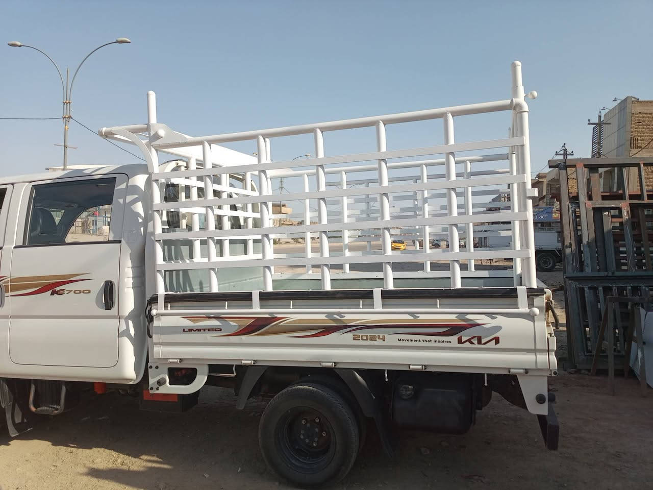 مستعدون لعمل كافه انواع المحجرات
العنوان بابل شارع 80 
للستفسار .***********
