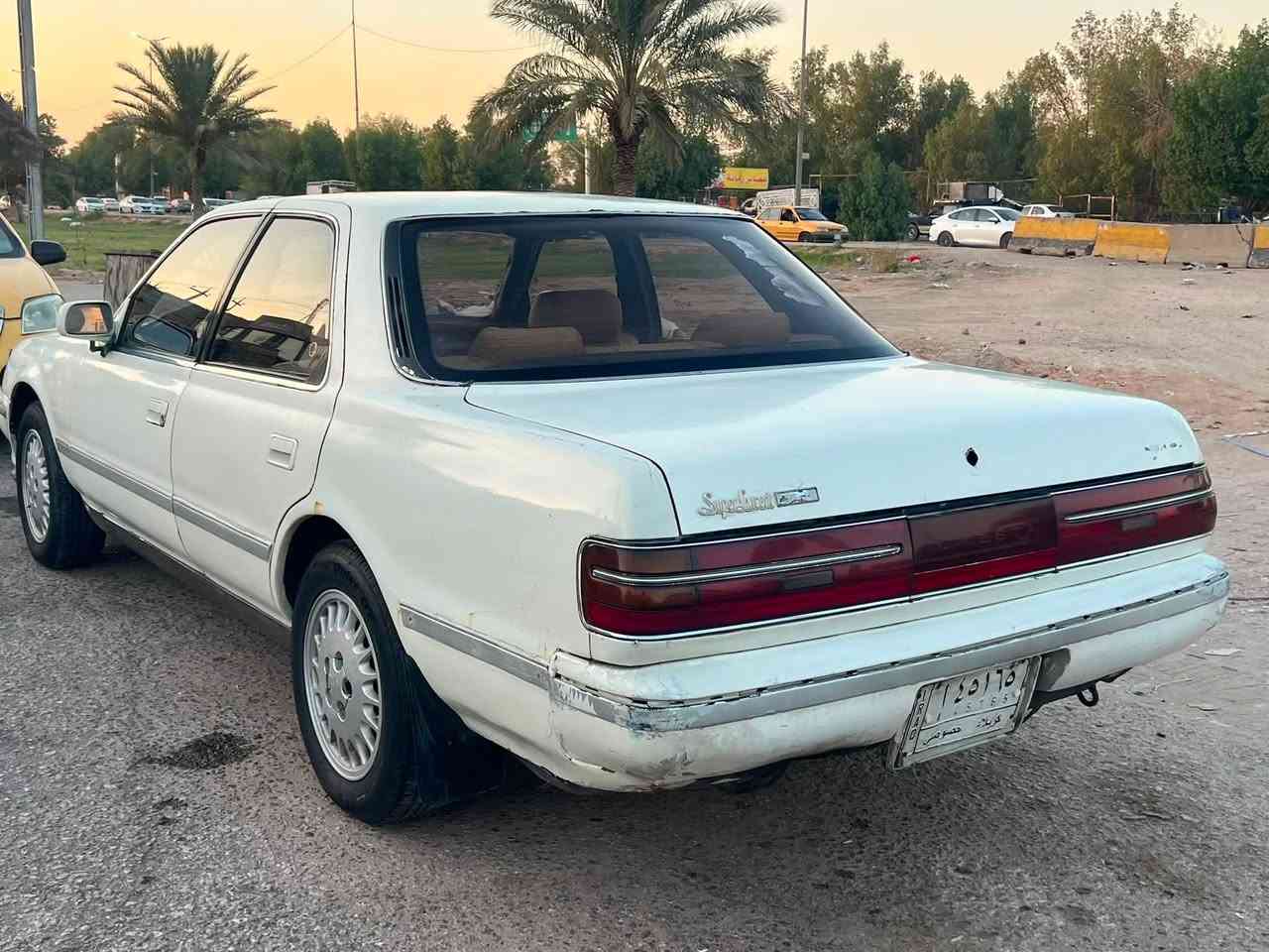 كرسته تكم موديل 1990 رقم كربلاء مشروع وطني مكفولة من الكص والضربه القوية مصبوغه عام جمالية مكينه ونجي    ( مكينه وكير وحدادية وتخم تاير مكفولات )
سعر 29 وبيه مجال 
مكاني نجف
***********
