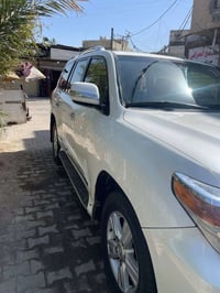 لاندكروز • ٢٠١٤ • مواصفات