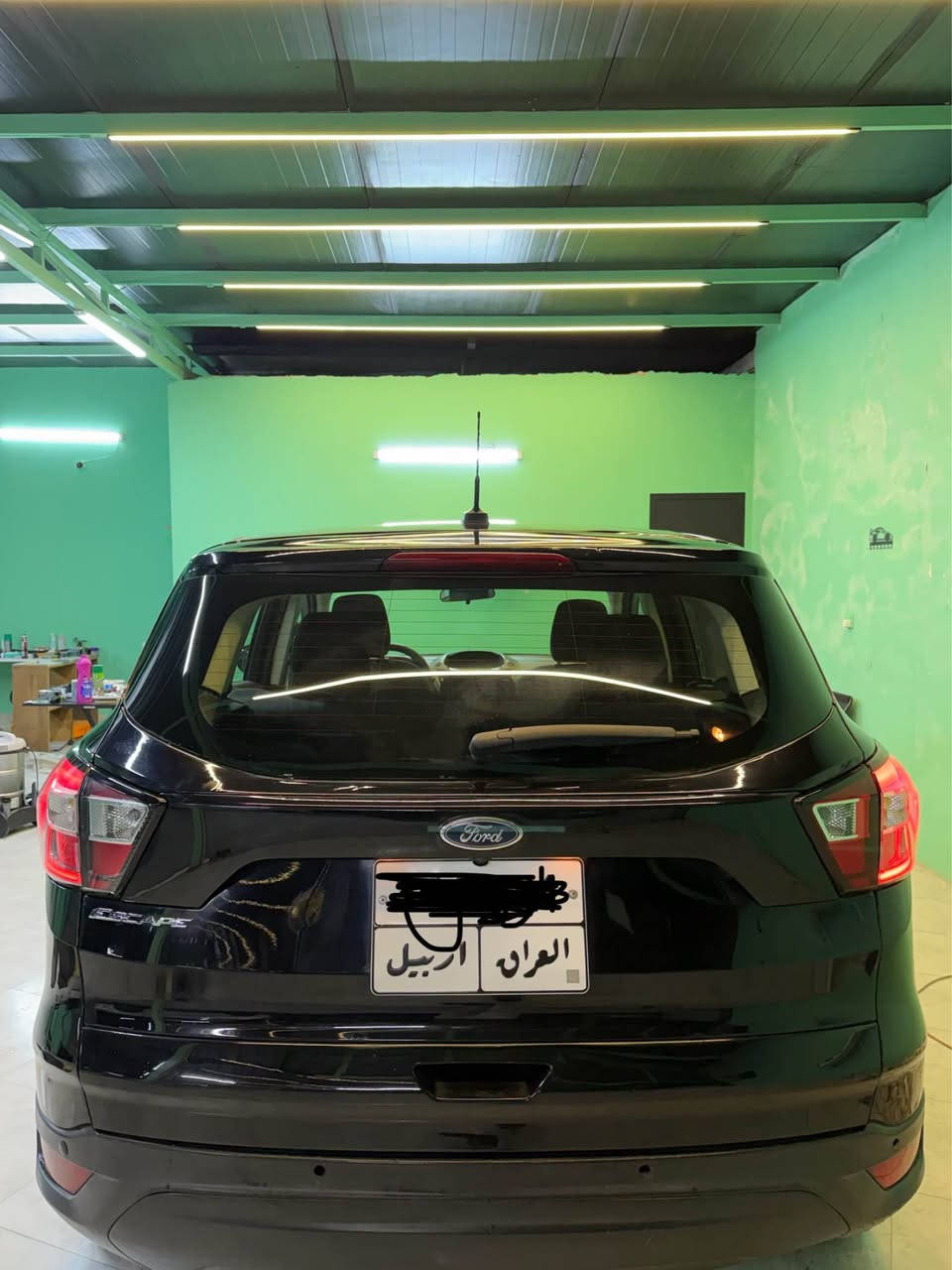 فۆرد ئیسکەیپ ٢٠١٩ 
مەکینە ٢.٥ ی مەرغوب 
سێ پارچەی پشتەوەی سبوغە بێ ژوورێ
سەیارەکی توند و تۆڵە گێر مەکینە بە شەرت پێش کەپس 
نموونە ل جوانی 
هەولێر 
١٢٥ وەرەقە 
*********** أربيل, العراق
