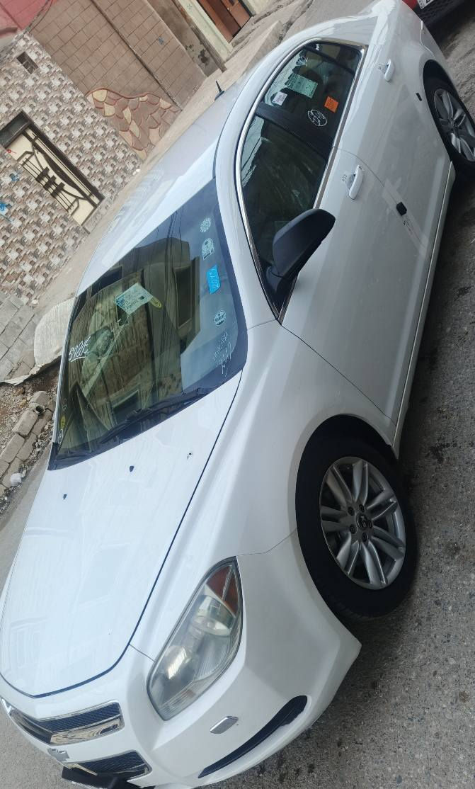 ماليبو ٢٠١١ فول بس بدون فتحة بيها قطعتين صبغ 
سيارة نظيفة حيل غرفتها نظيفة اشوية تحتاج ترتيب الحدادية الخلفية 
عليها غرامة ١٠ ورقات ترجع عالمشتري بعد البيع
سعرها ٧٨ ومجال يعني اتصير ٦٨ مع الغرامة
مكانها بالموصل
***********
*********** موصل, نينوى
