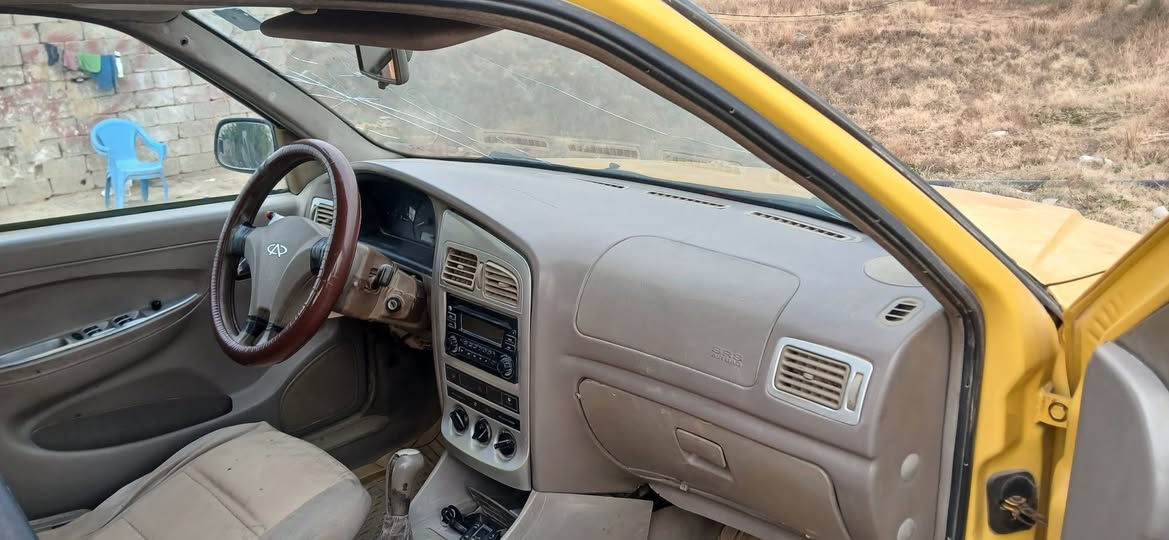 سلام عليكم شيري كوين كير ومكينه جدد بلاديات حداديه وتخم تاير جدد تدفه وتبريد شغالات سياره مكفوله من الضربه ولصبق  رقم بغداد نكليزي مصفره هيه ومرور تحويل مباشر بيع اومراوس السعر 26 وبيه مجال مكان بغداد هاتف ***********
