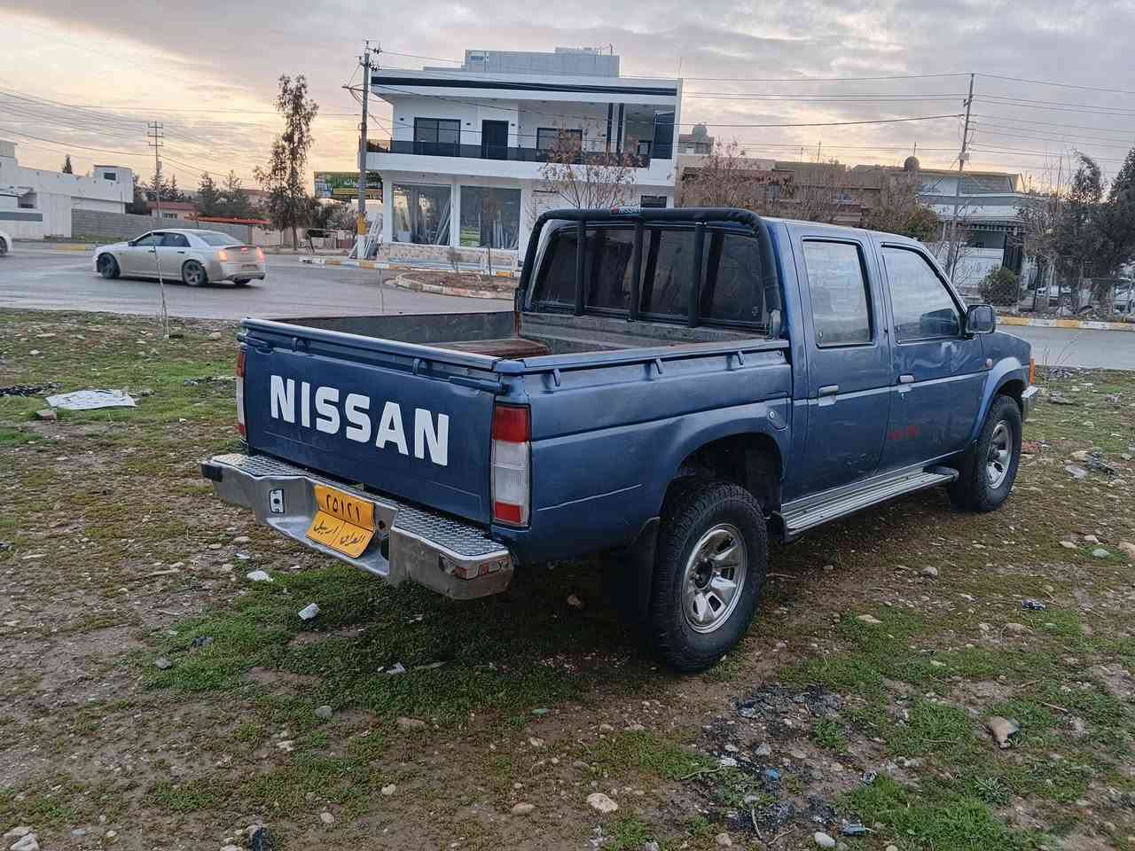 نيسان ياباني موديل 1992ده بل ئه كسل ته حويل ئه سلي به ناوي خومانه وه يه سه نه وي به سه رچوه ژينگه ي تا 2024دراوه كارتي به نزيني كه ركوكي هه يه بي ده عام بي لي دراو ته نها بودي دواي بوياخه ته بريد ساردو گه رم له سه رسويچ پاوه ر چوار تايه ي تازه پاتري تازه ده بل ئه كسل ئيشه كات كاره باي مه زبوته مالي دوسته مه كينه و گير ئه كسل ده بل ئه كسل ته حويل وه كاله براوه خه رامه به شه رت.   سعري .    40 گلا و كه مي مه جال.  شوين چه مچه مال.                     ***********.                ***********
