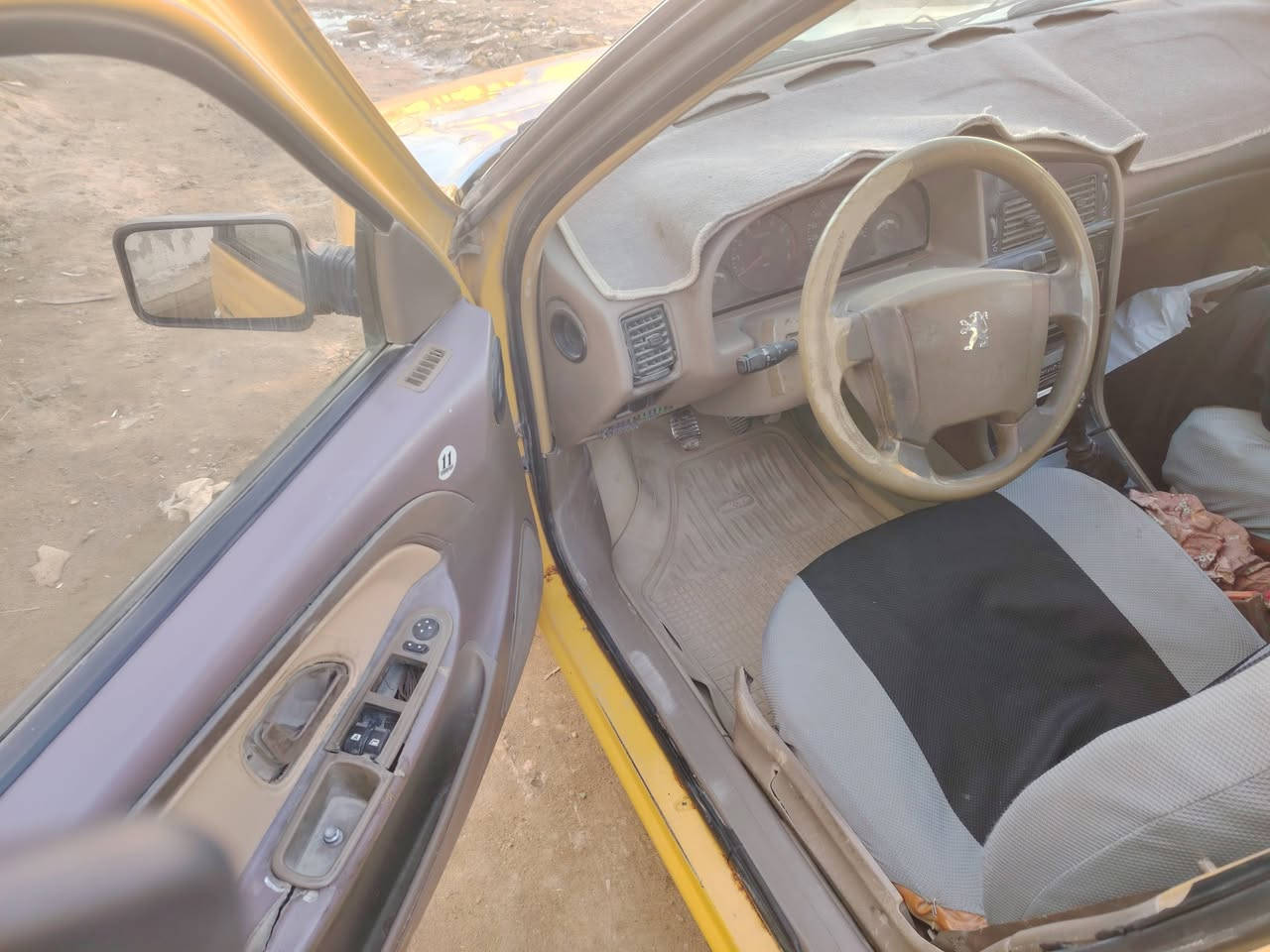 بيجو ٤٠٥ موديل ١٦ بأسمي يرادلها ترتيبات مثل يدات الأبواب دعاميه اماميه مازدات محتاجه جلي حداديه ٧٠ بالميه تبريد شغال بس محتاج غاز مشط محتاج تبديل سنويه ل٢٧ مصفره هيأه وغرامات اريد اما بيع او مراوس بسايبه بس كون نظيفه موبايل ***********
