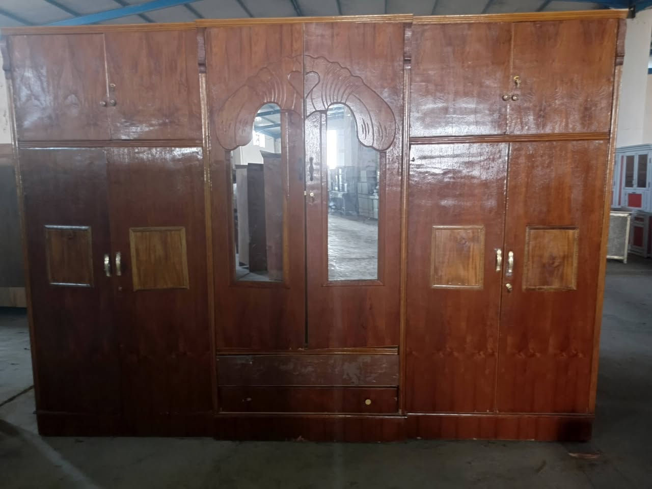 يوجد غرف نوم مستعملات نضيفات جدا 
والاسعار داخل الصور 

العنوان / الخالص عرب شوكه مقابيل محطة جوهرة الفؤاد 

 للستفسار الهاتف + واتساب  
‏‪***********‬‏
