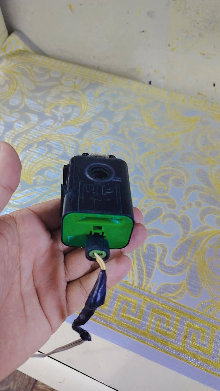 سلام عليكم ورحمة الله وبركاته جرص بك اصلي مال سياره دكه بطيئة ***********
