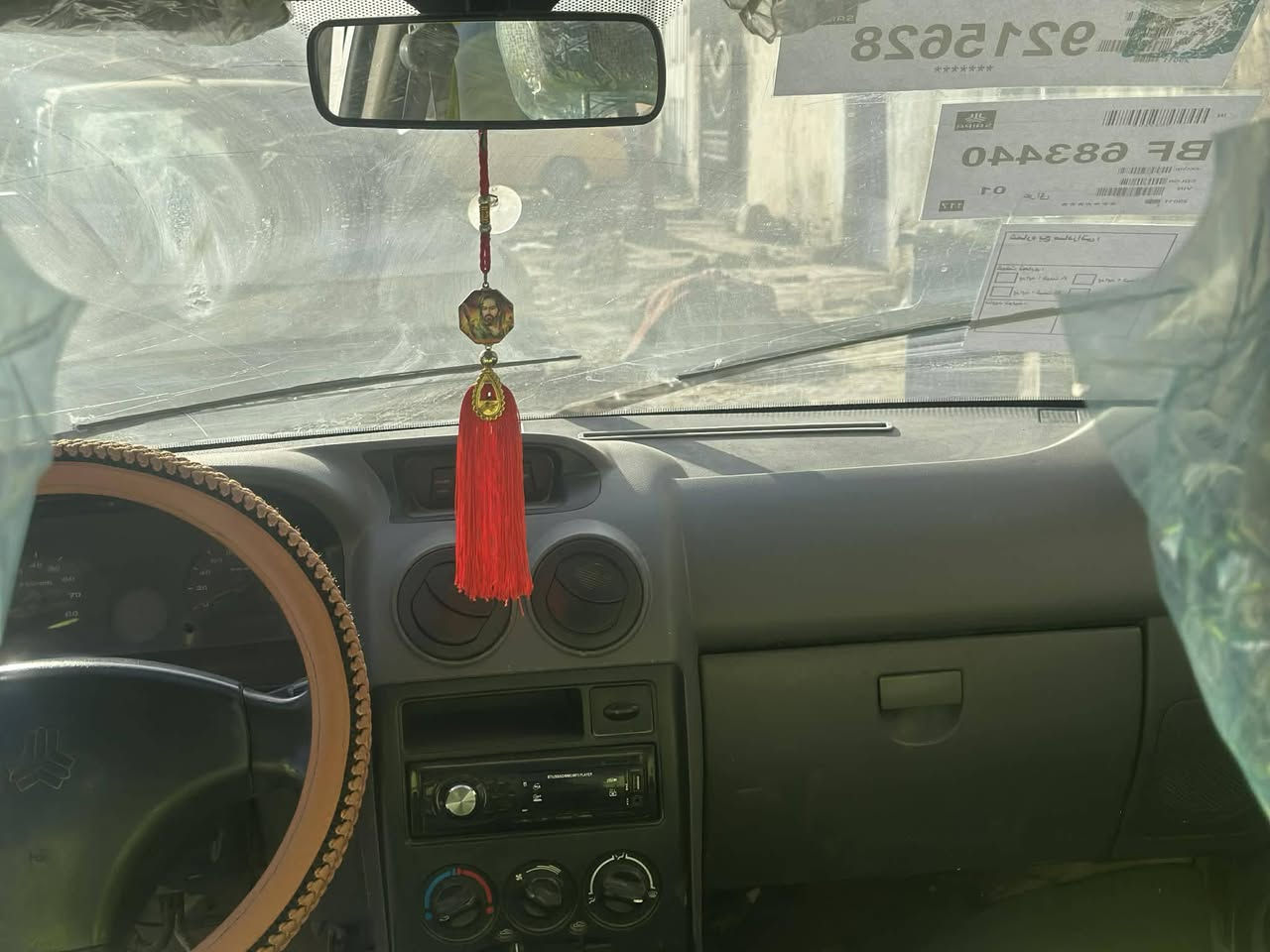 السلام عليكم
سياره سايبه موديل 15سياره مكفوله من الضربه تبرد شغال كهربائيات شغاله مكينه بيه خيط تبخير حداديه جديده سعر37وبيه مجال أو مراوس***********
