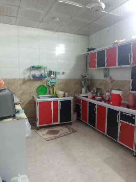 سلام عليكم
بيت للبيع زراعي بحي الكوفه 

مساحه ١٥٠م 

بناء طابوك عكاده مرتب وجديد 

يتكون من 
ديوانيه مطبخ صاله غرفتين وصحيات ومنور 
 
السعر [٥٥]وقابل للتفاوض

لاستفسار مراسلة الحساب أو الاتصال على الرقم 

***********
