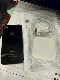 ايفون4 • ٨ جيجا • زر الهوم معطل