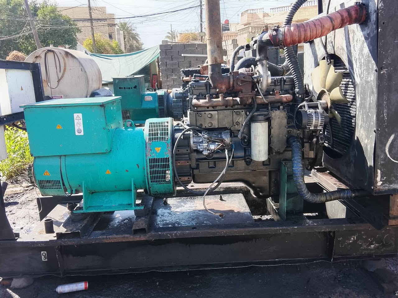 سلم عليكم كميز 350كيفي24ولاف للبيع عنوان بغداد رقم ***********
