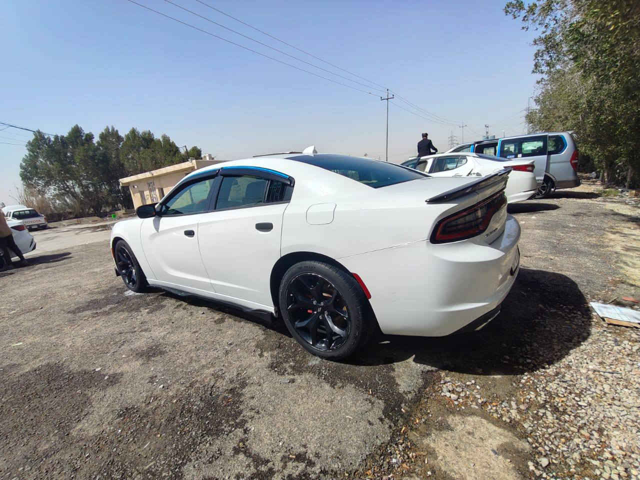 جارجر 2017 اصل مكفوله من العيب الشرعي والاصوليات بيه بارد شبر الباب خلف السايق والجاملغ الامامي عكس السايق مفتوح ***********/‏‪0776 671 5443‬‏الشراي يتصل مكلف بلنشر
