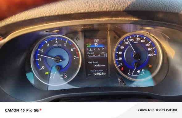 السلام عليكم بيكم موديل 18 سياره مقفوله كفاله سياره على وضع الشركه السنويه جديده سياره باسمي تحويل مباشر مقفوله كفاله عامه جير اوتوماتيك السياره ماشيه 120 حقيقي رقم دولي مكاني بغداد وهذا رقمي وبخدمه الشراي***********
