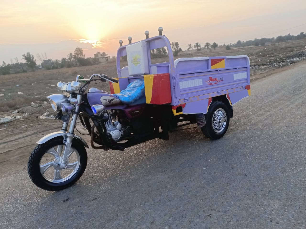 السلام عليكم ستوته للبيع موديل 20 ستوته حلوه وجاهزه كهرباء شغاله مقفوله شاصي رقبه اوراق اصولي كان بابل الشوملي السعر 1400 وبيها مجال ***********
