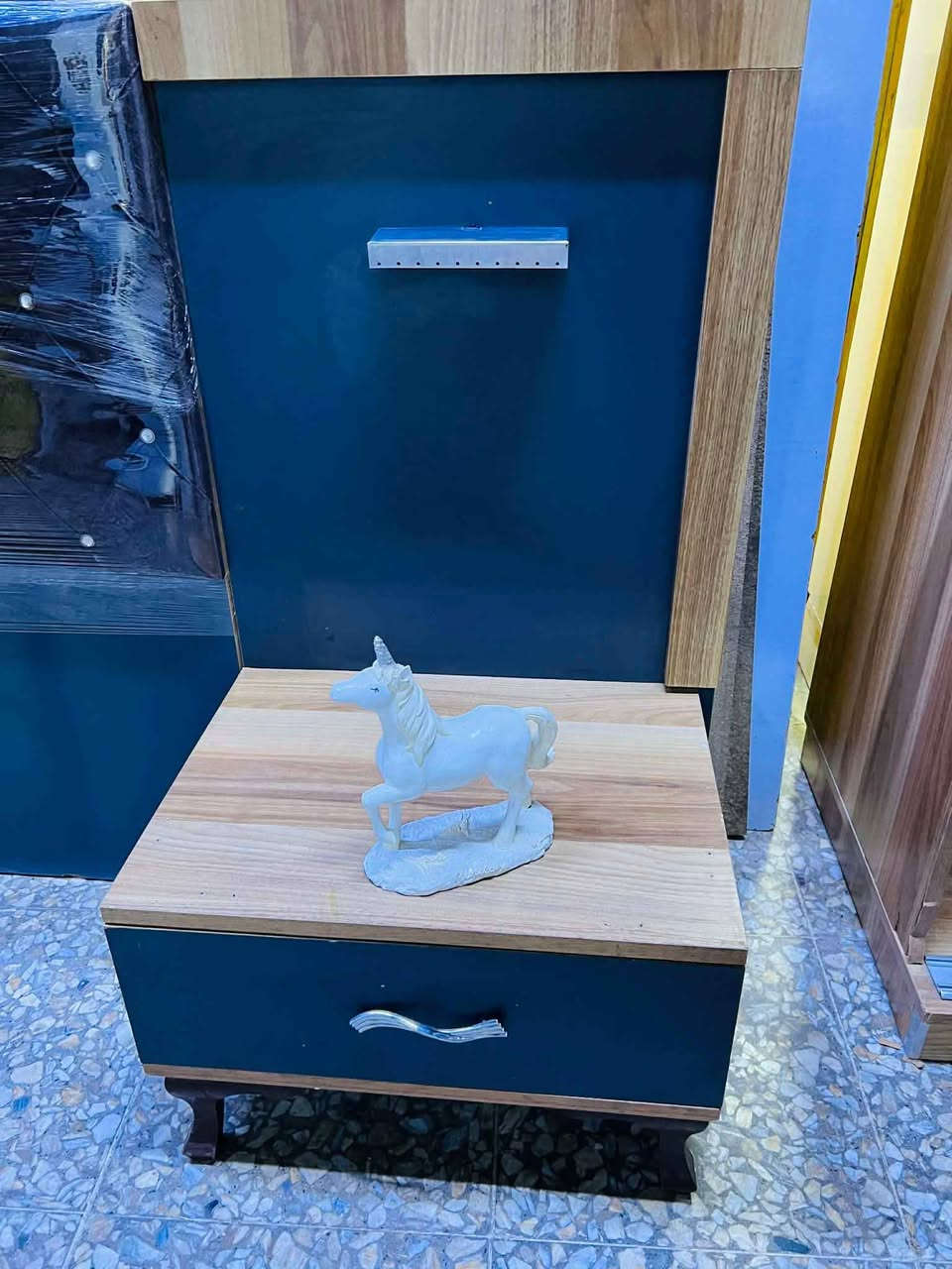 غرفة نوم مستعملة🇹🇷
 نضافة90 ٪💯
عدد القطع / 5
نضام / أسلايت 💢
سعرها /350💸
شد ونقل داخل بغداد مجاني🚛
يوجود توصيل محافضات 🚛 Colombo, Sri Lanka


**إذا كنت صاحب هذا الإعلان وتريد حذفه لأي سبب، رجاءا أرسل رسالة إلى الدعم الفني**