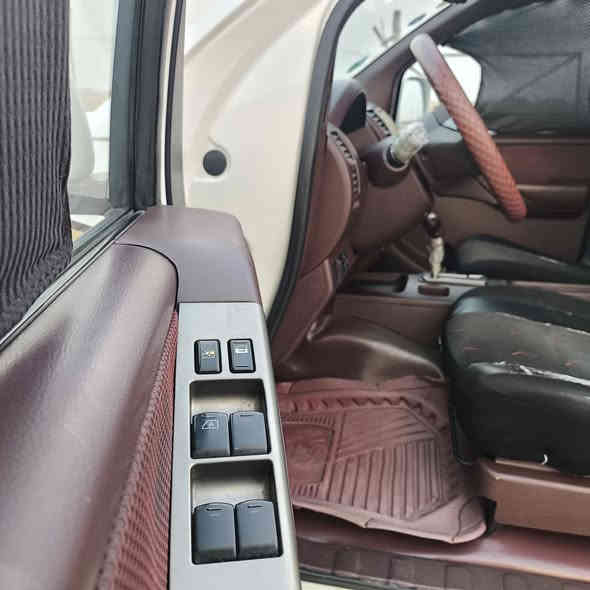 نيفارا للبيع موديل 2014 كفاله عامه اربيل 
باسمنه ماشيه 170 سياره عل وضع بلاد شركه 
جاهزه من جميع نواحي فول تحكم ستيرن قفل سرعه مري كهرباء تبريد ثلج مكينه كارتون بلاديه حداده ١٠٠/ ١٠٠ تحويل اي وقت 
المكان البصره قضاء الامام الصادق بني منصور 
سعر 124
 رقم هاتف ***********
