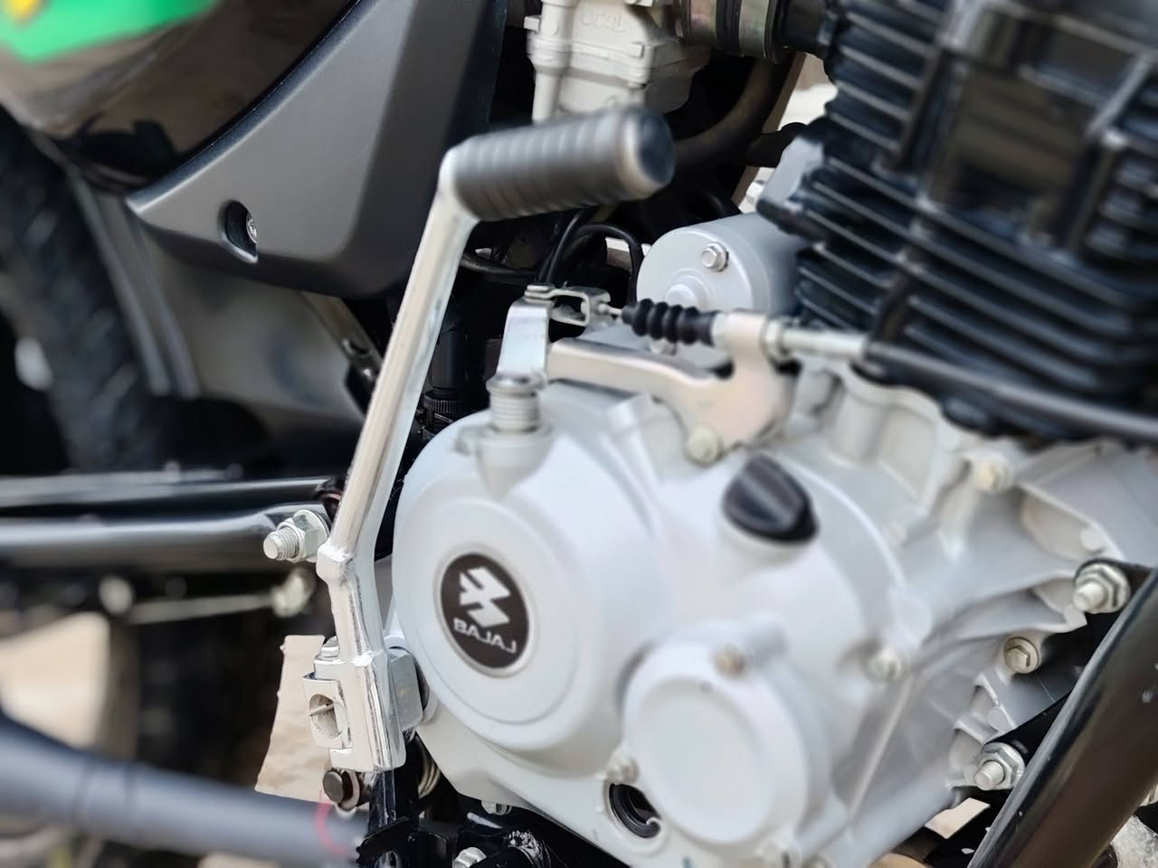 كفاله عامه اوراق وكيلهه شاكر***********
موديل 23  الشراي يتصل ويدلل السعر قفل مليون و 550
