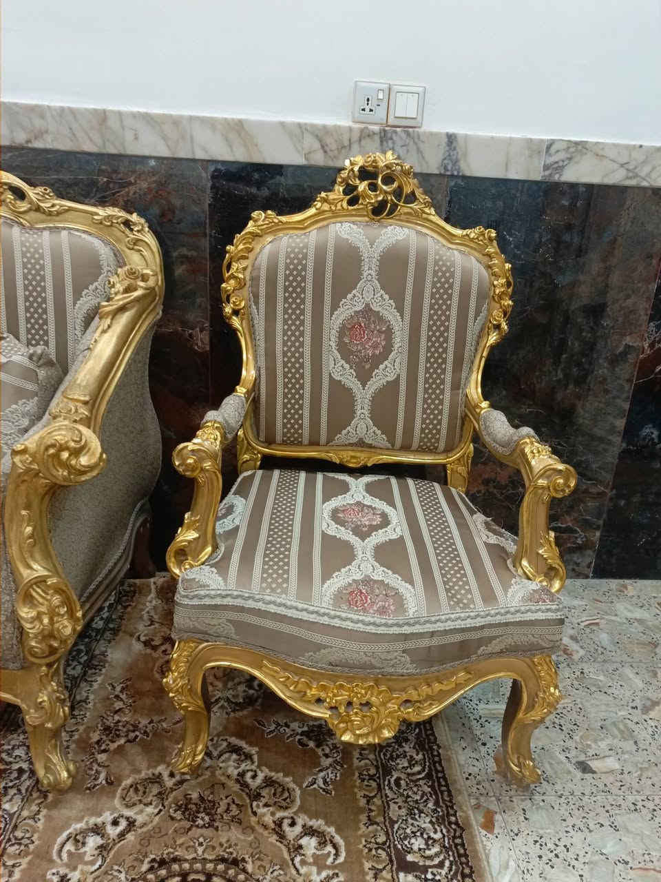 تخم مصري للبيع عشره مقاعد اتصال على رقم ***********
