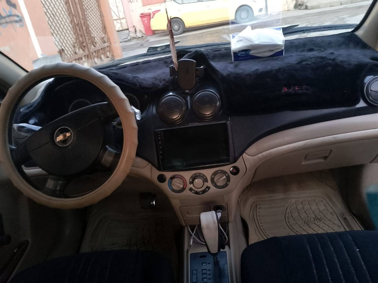 سلام عليكم افيو موديل 2009 مكينه وكير شرط مصبوغه عام بيها ضربة بل جاملغ وره سايق رقم اربيل السعر 55 رقم الهاتف ***********
