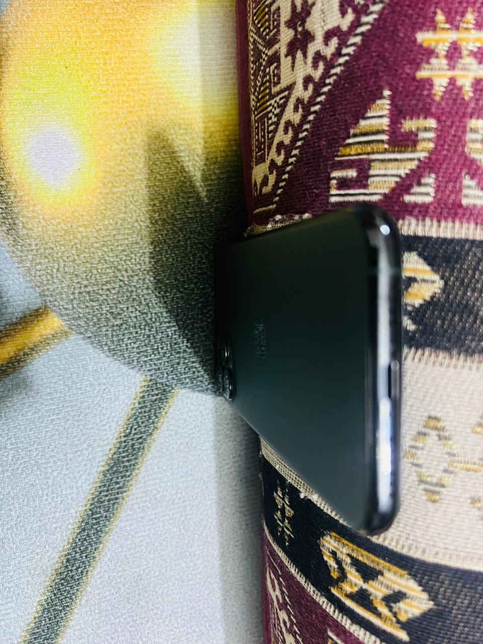 11 برووو الصغير

ذاكره 128

عربي شرق اوسط ماستر

مبدل بطاريه اصليه 

جهاز مكفول جديد بس بيه ملاحضه صغير بالشاشه موضح بالصوره بس ما بي اي تأثير 

بصمه وجه شغاله

مكاني بغداد

الاتصال  ***********
