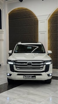 لاندكروزر GXR • ٢٠٢٥ • ٩٧٠ كم