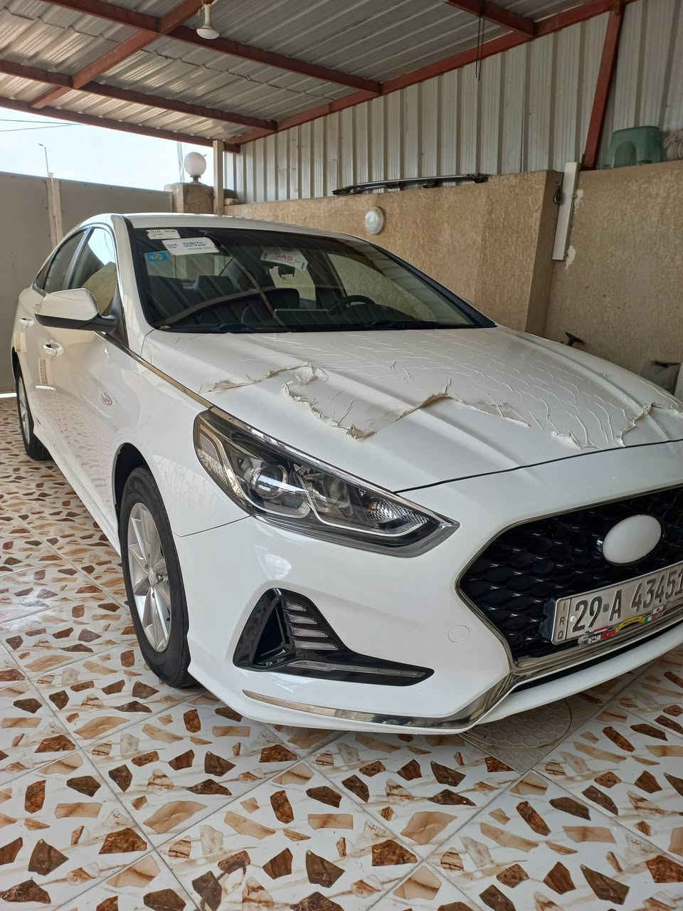 السلام عليكم
سوناتا ٢٢ كفاله عامه
وارد كوري غاز بلادي 
كوت/واسط مركز المدينه 
السعر ١٨٥$
رقم الهاتف ***********
