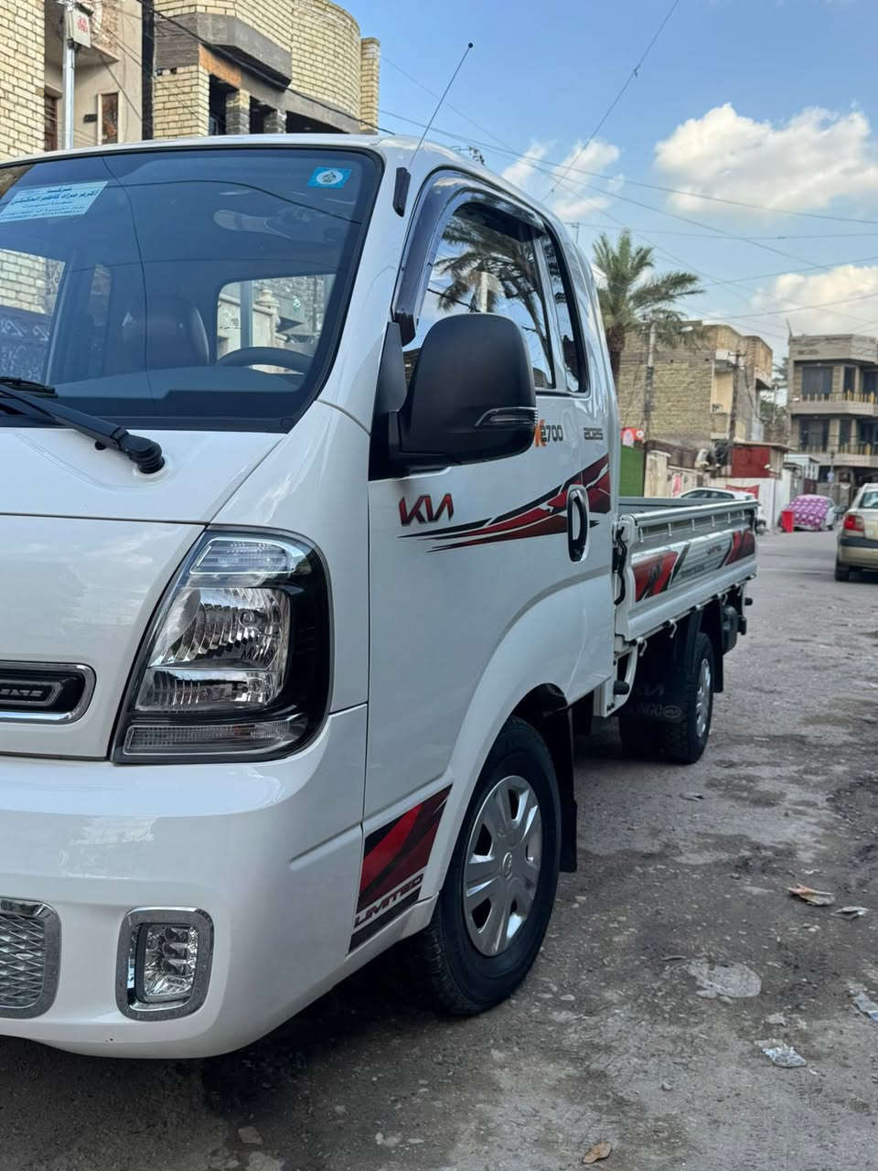 السلام عليكم 
كيا نثية
موديل 2025 زيرو
مكينة2700
ماشية 23 الف
رقم بغداد انكليزي تحويل مباشر
تبريد ثلج ❄️ فول مواصفات 
دبل ايرباك ، ABS ,,كاميرا وشاشه ,، دعامية خلفية, اشاير بالمري ,تحكمات ستيرن
دبـة ماء وصندوق عدة
ودعامية خلفية
دوشمـة عامة 
سيارة جاهزة من كلشي 
السعر 164
سيارة جاهزة بدون نقص
رقمي للاستفسار ***********
مكاني بغداد البلديات
