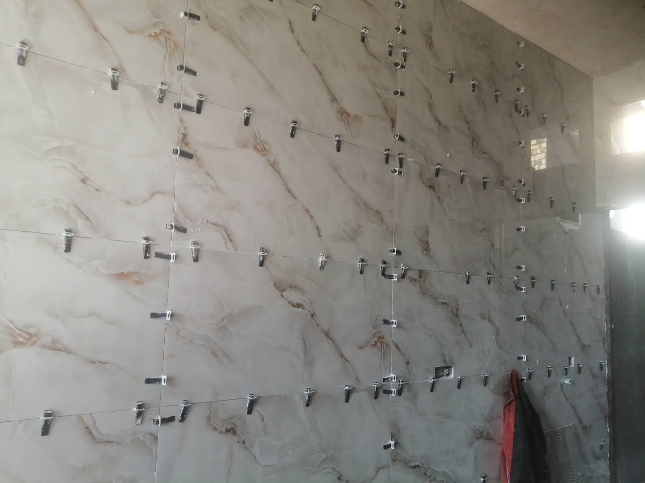 السلام عليكم 
من اعمالنه 
خلفه متفرغ حالين الناصريه 
***********
الرقم بي وتساب اذا حاب 
وحنه بلخدمه
