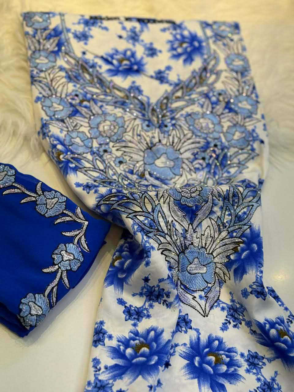 توفر مخور حرير اندنوسي مع شال مامخيط واذا تحبين اني اخيطه الج حسب قياسج  مراسله خاص


**إذا كنت صاحب هذا الإعلان وتريد حذفه لأي سبب، رجاءا أرسل رسالة إلى الدعم الفني**