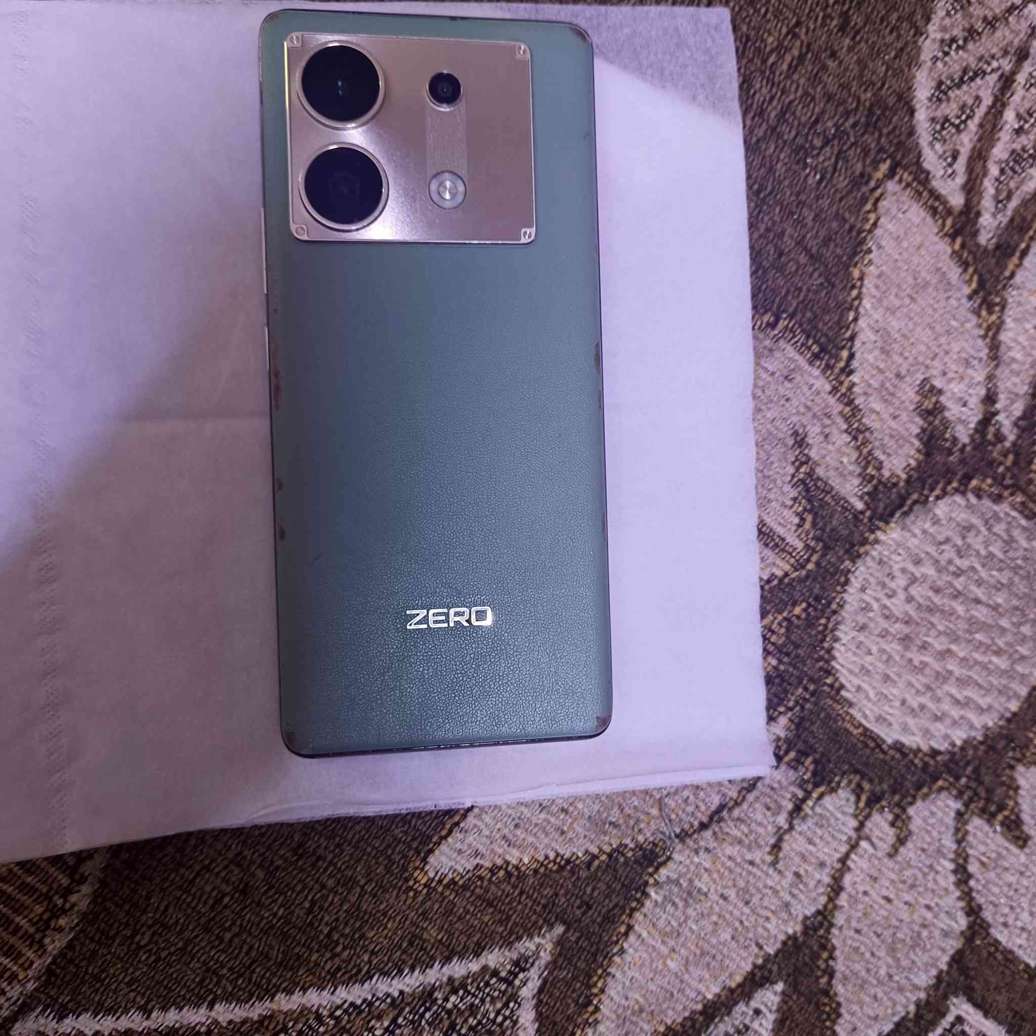 مبايل زيرو للبيع ممفتوح مكفول مابي اي شي ذاكره 256 عشوائيه 12تفاصيله يم الولد ‏‪***********‬‏
