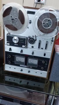 متاح جهاز تيب اكاي M10 قلاب الاتصال على الرقم التالي ٠٧٨٠٤٠٢٠٨٧٩