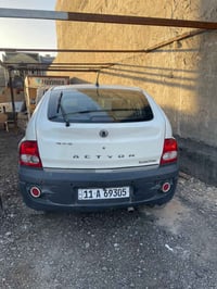 سياره سانك يونك 2008 رقم بغداد انكليزي باسمي سياره جاهزه من كلشي تبريد...