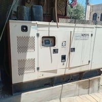 عندي مولدة بيركنز اصلي بلاد للبيع مكينة لوك مامجفته  130 kv للإستفسار ...
