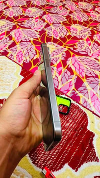 ايفون 15 برو ماكس • تيتانيوم • بطاريه ٨٤