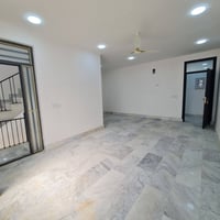 بابل مركز المدينة • جديد غير مسكون • كهرباء ٢٤ ساعة