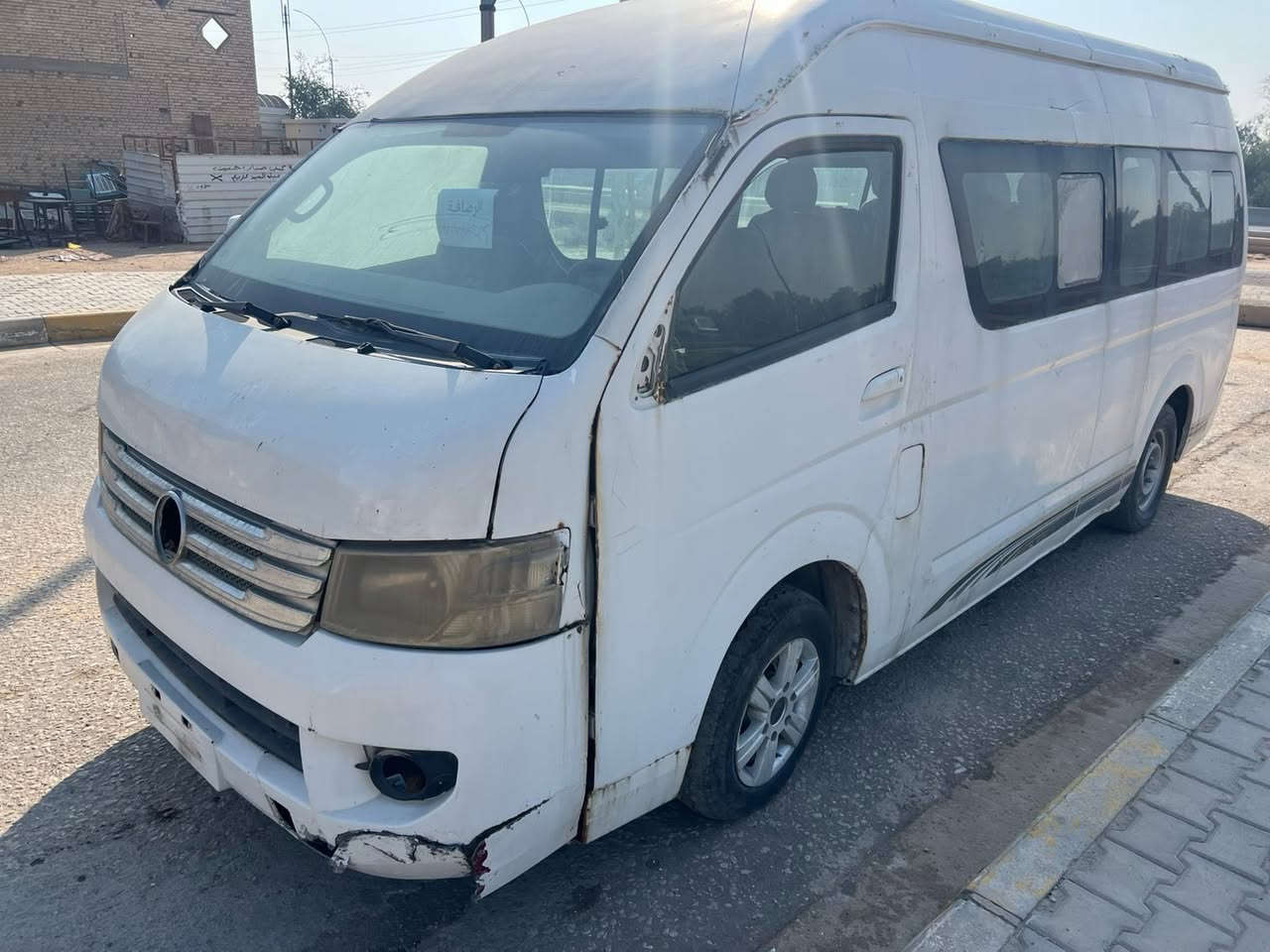 سلام عليكم
سيارات مزاد  وزارة داخليه بيهم كتاب رسمي تمشي بي وين متريد اسويلك وكاله ام باركود إلك حق انته ترقم معفيه كمرك وضريبه  ورقم عليه بس رسوم رقم 
فتون ٢٠١٤ أبيعه عله وضعه بيه حادث سعره ب٤٨
مكان سياره كربلاء 
سياره بسمي إني اسويلك وكاله
***********
