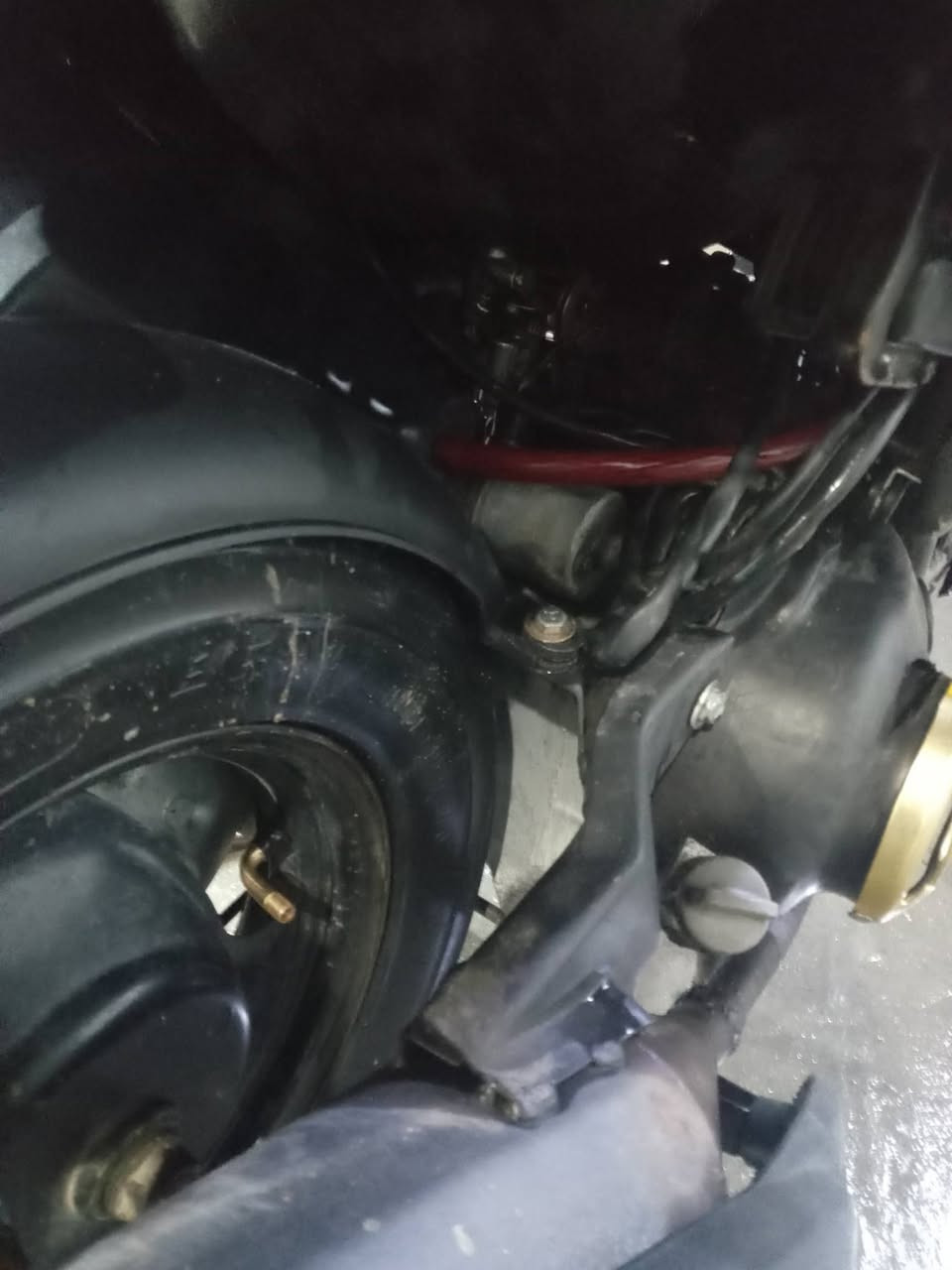 للبيع فقط ماكس عدله دراجه كلها بلاديه مختمه وكفرات اصلي و ماشيه 41 الف و صالنصه ملحه و قبق فلاوين شغاله سلف وهندر نكره بس نقصها باتري و تريشه وحده و دومشه الكشن فقط مابيها نقص غير ذن سعر 425 وبيها مجال للشراي مكاني الحسينيه مال الراشديه شراي اتصل وتدلل
رقمي ***********
