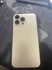 ايفون ١٦ برو ماكس • جديد • بطارية ١٠٠