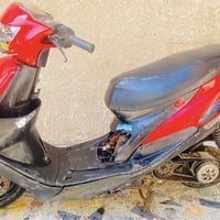 دراجه ماكس عدله للبيع السعر ٣٠٠     نقصها قبق هندر السلف عاطل  0770586...