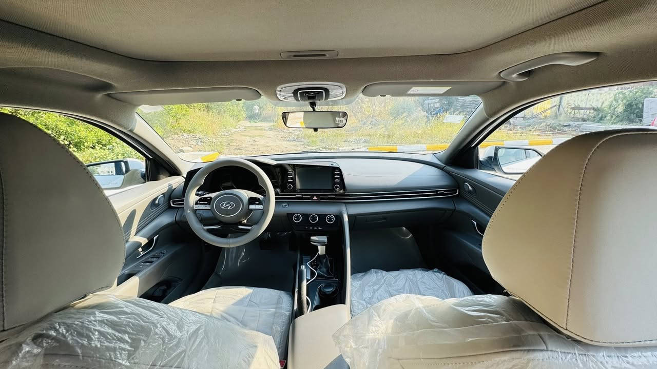 السلام عليكم 
النترا خليجي مكينه 2000 فول مواصفات
بغداد بئسمي لوحه جديده ماشيه74 الف
مكفوله من الصبغ ولبارد عده شخط موجود بلصوره
العنوان بغداد رقم الهاتف ‭0773 594 9564‬
غير متواجد على الفيس السعر 185$
