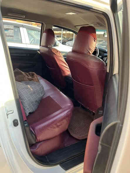 سلام عليكم 
بكم هايلوكس كلين  للبيع 
موديل 2019
كير ومحرك شرط 
تواير وصدر جدد 
سونار موجود بل منشور  
عنوان شرقاط تحويل شرط 
السعر 235 وبيها مجال للطيبين 
الرقم ‭0781 974 6152‬
