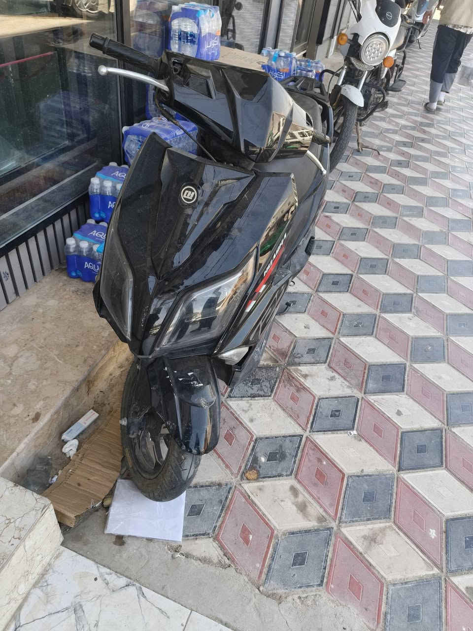 السلام عليكم دراجه كفاله ونضيفه شخط مابيه الشراي يدخلي خاص ول ما يشتري لا يدخل ويدوخني انطيك دراجه عليه الاعتماد ((***********))
