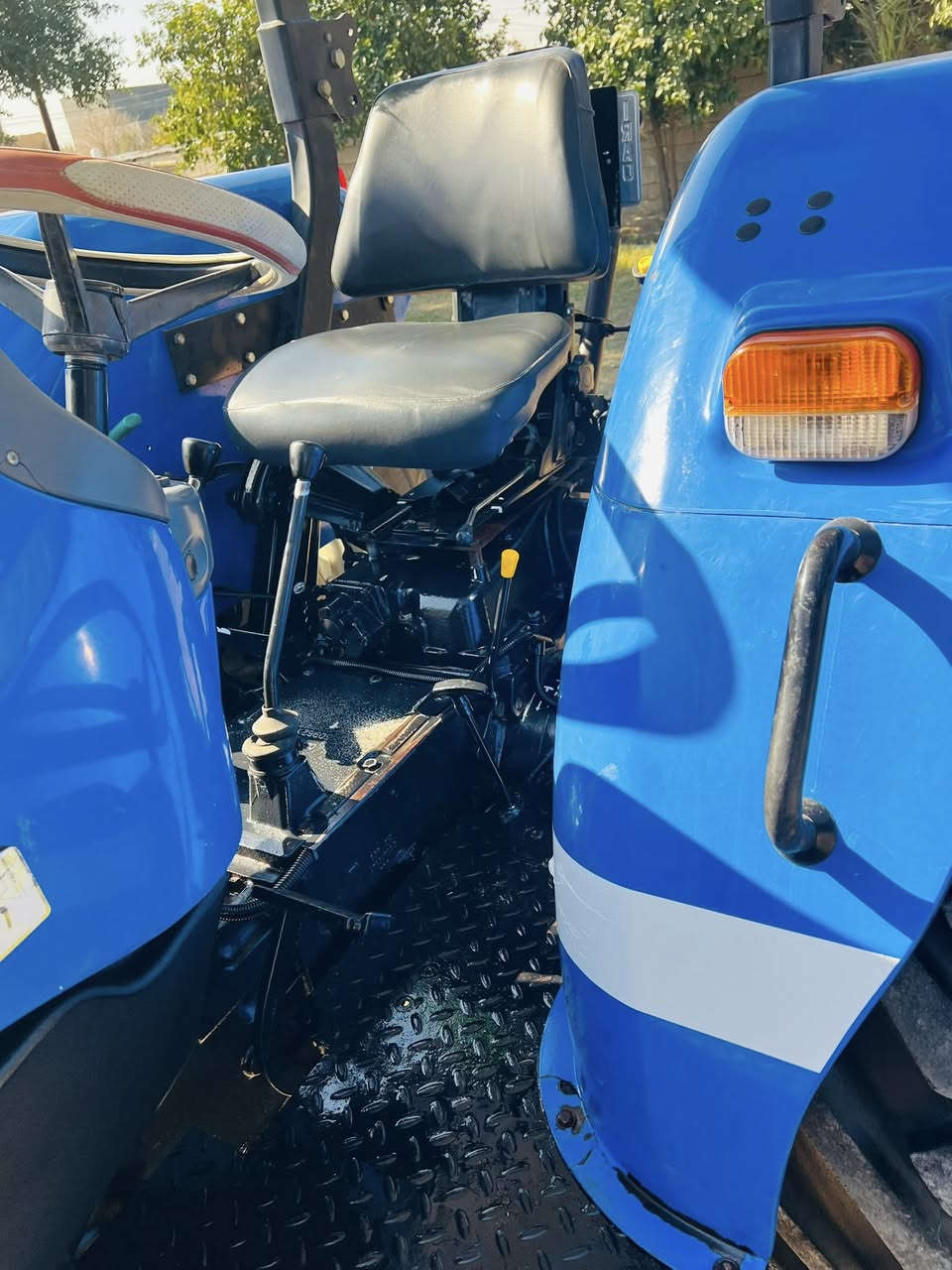 سلام عليكم مكينه للبيع موديل 2016رقم ديالى شرط التحويل مكينه تاير شركه جواه مكينه لا خياس لا زنجار مكينه بوضعًالشركه بس المحرك مفتوح مكينه استخدم شخصي مكينه جديده لاستفسار ‭***********‬ مكان الساحبه واسط
